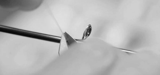 Tying a Locking Wrap on Micro Guides